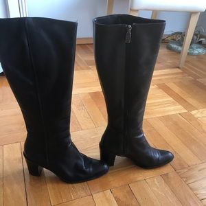 Black leather kneeboots, Enzo, 2.5 inch heel